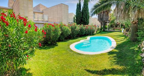 L'Escala Resort