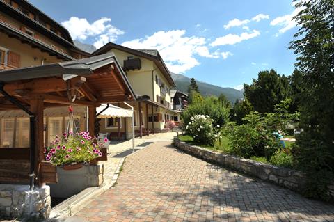 Meublè Sci Sporthotel & Residence