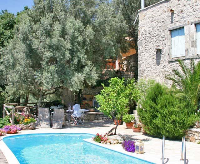 Pavezzo Country Retreat