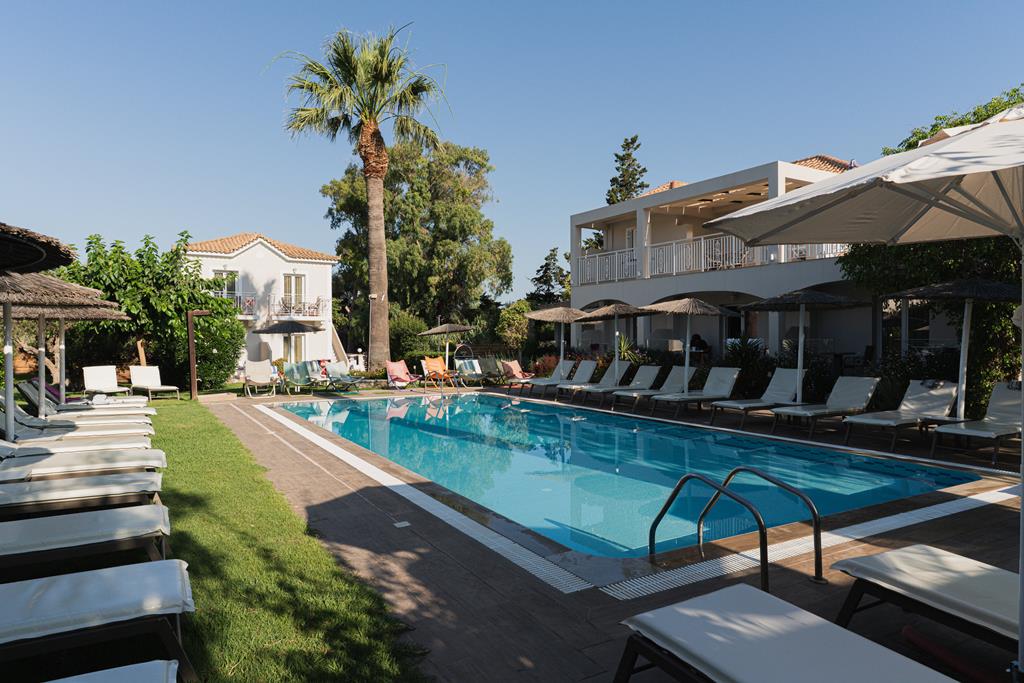 Aeolos Boutique Hotel & Suites