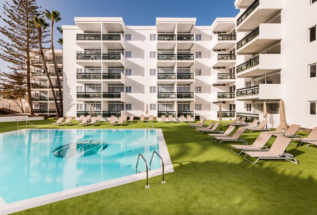 Apartamentos Roca Verde