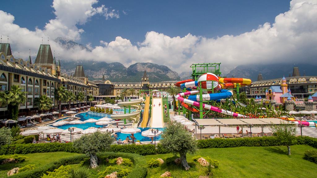 Crystal Prestige Elite Hotel