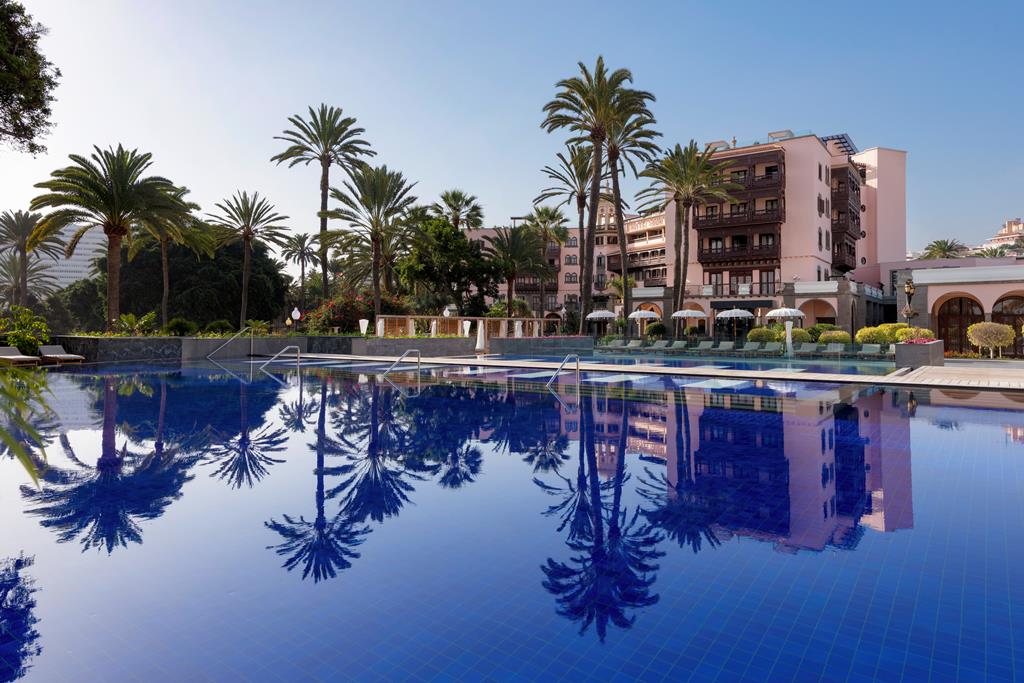 Santa Catalina a Royal Hideaway hotel