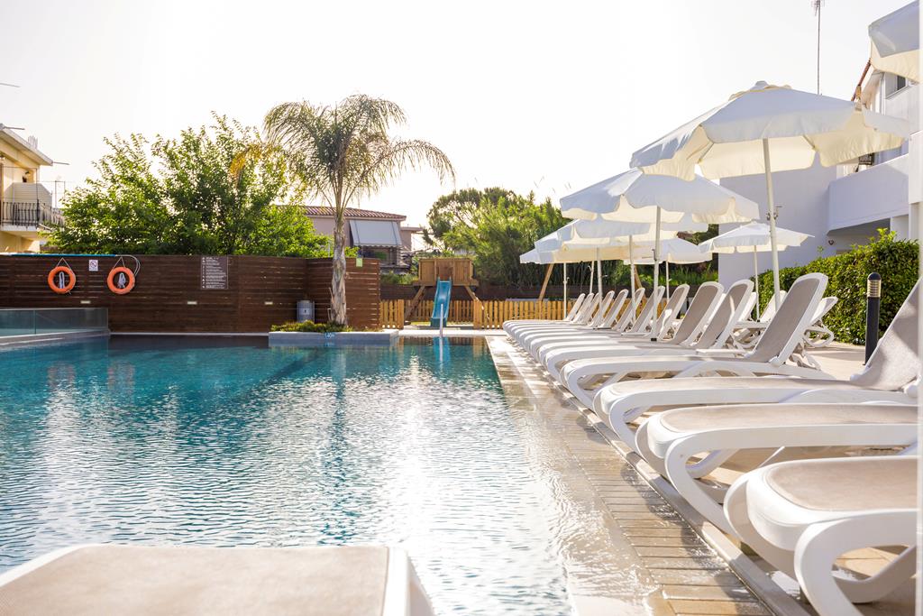 TUI TIME TO SMILE Aphrodite Village