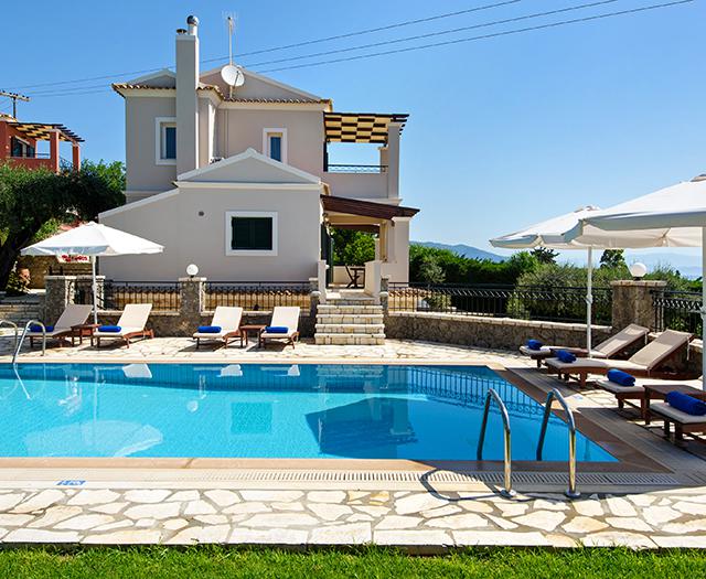 Il Tesori Dassia Villas