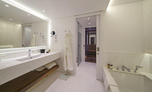 Hotel Les Suites at the Cliff Bay