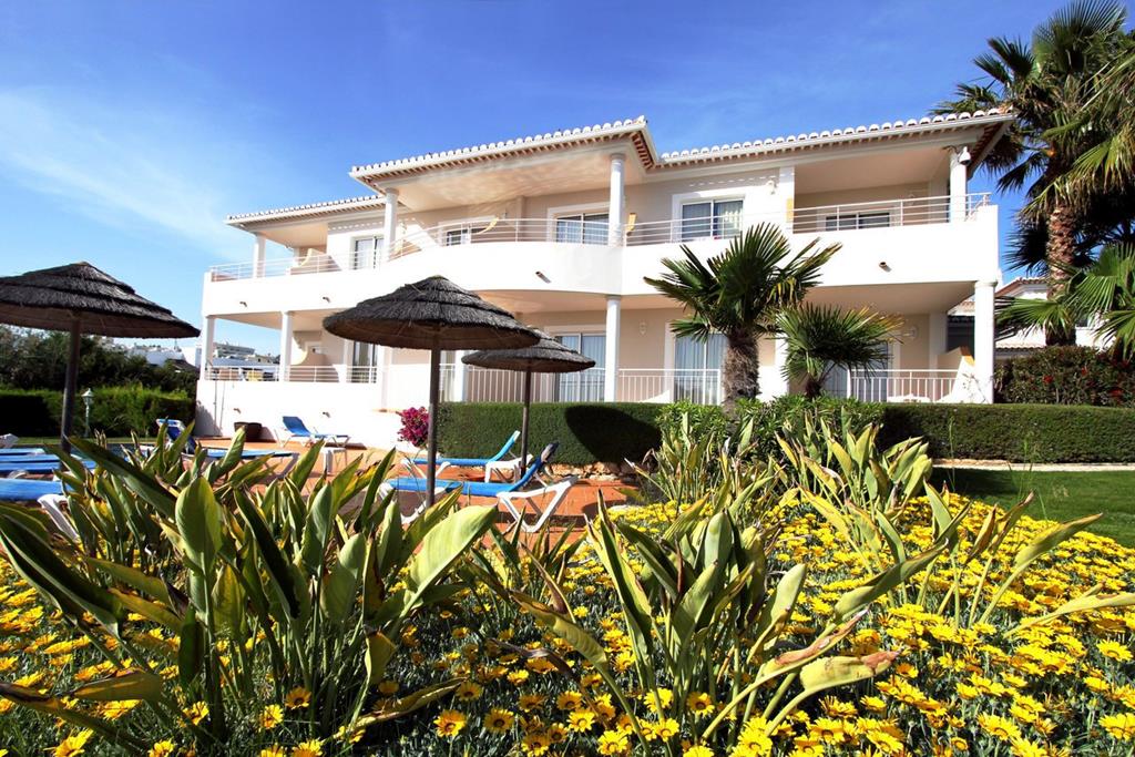 Clube Porto Mos