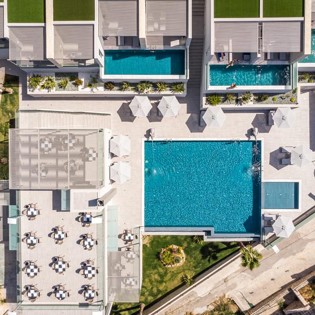 Blue Elephant Resort Hotel & Spa