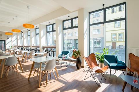 B&B Graz Hbf Formule 1 reis