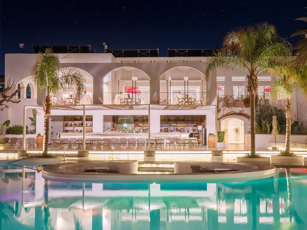 Caramel Grecotel Boutique Resort