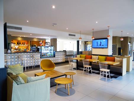 Disneyland® Paris Campanile Val de France